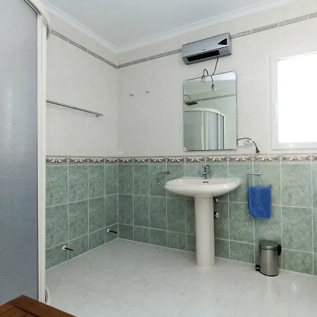 Tossal Gros By Interhome Nyaraló